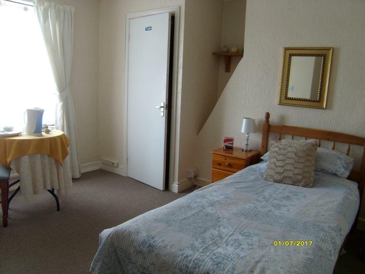 St Martins Guest House Дувр Екстер'єр фото