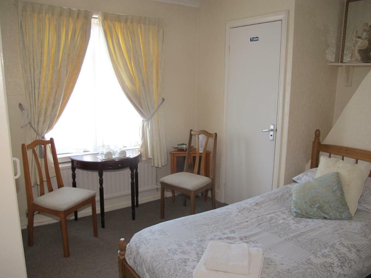 St Martins Guest House Дувр Екстер'єр фото